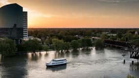 Sacramento : Croisière fluviale de la Saint-Sylvestre