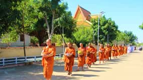 Excursões Privadas à Montanha Oudong e Phnom Baset saindo de Phnom Penh