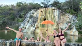 Hierve el agua, Mitla, Árbol del Tule, Tapetes, Destileria de mezcal tour