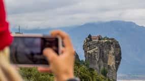From Kalabaka/Kastraki: Meteora Monasteries Guided Tour