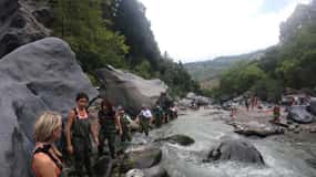 Senderismo por el río Gole Alcántara