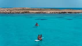 Ibiza : Croisière à Formentera avec pagaie, plongée en apnée et déjeuner