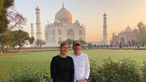 From Delhi: Private Taj Mahal & Agra Tour with 5* Lunch