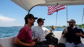 Portland: Maine Lighthouses Sightseeing Cruise with Drinks