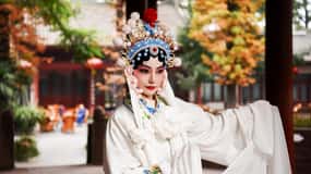 Chengdu: Espectáculo de la Ópera de Sichuan y Té y Masaje en Tazón Cubierto