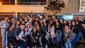 Lima: Miraflores Nightlife Tour with Bar Crawl & Free Shots
