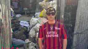 Manila slums, smokey mountain local market and street foods