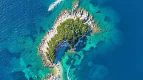 Von Tirana/Durrës: Saranda, Blue Eye und Ksamil Tour