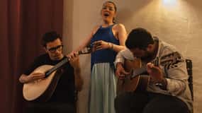 Lizbona: kolacja z degustacją wina i fado w Canto do Poeta