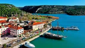From Zadar: Krka National Park and Skradin Day Trip