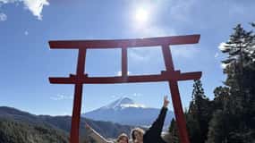 Tokyo: Mt. Fuji & Hakone Tour with Ramen-Making & Cruise