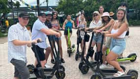 Nassau: E-Scooter Tour with Food Tasting and Local Drinks