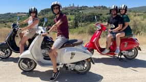 From San Gimignano: Chianti Vespa Tour with Lunch