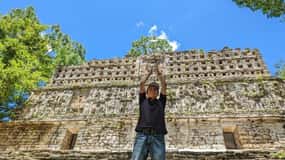 Yacimientos arqueológicos y selva de Bonampak y Yaxchilán