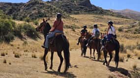 Vale Sagrado: 3 horas de passeio a cavalo na Lagoa Huaypo