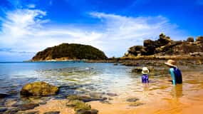 Phuket: PromthepCape,Swim Ya-Nui Beach,Buddha,Chalong Temple