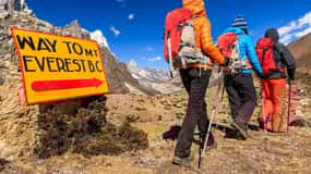 Kathmandu: Trekking del Campo Base dell'Everest 14 giorni (tutto compreso)