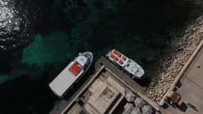 ブルーラグーン行きフェリーサービス（ゴゾ島での停泊も選択可能）＆洞窟ツアー