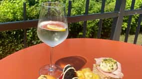 Prosecco Hills Private Tour All inclusive. 2 wineries+lunch