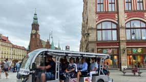 Wroclaw: Rundtur med e-bil och audioguide