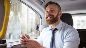 Edinburgh: Private Airport Transfer XL (To/From City Centre)