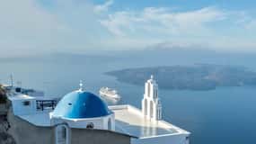 Santorini: 5-Hour Private Panoramic Tour with Host