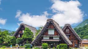 Shirakawago&HidaTakayama&GujoHachiman 1 Day Tour from Nagoya