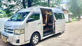 Phuket: Koh Samui Transfer dodávkou s lístkom na trajekt