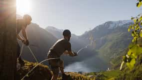 Geiranger: Rappelleringstur med storslagen utsikt