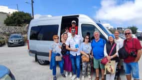 Santorini: Private Tour in Spanish with Local Guide