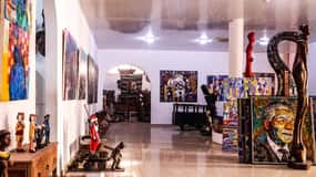 Walking Tour of Accra