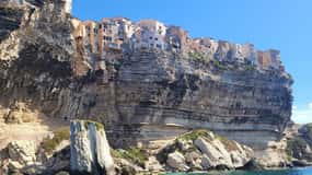 Santa-Giulia : Demi Journée en mer, Iles Lavezzi et Falaises de Bonifacio