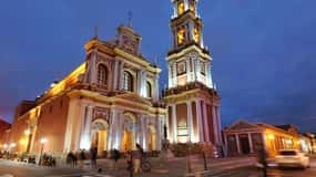 Discover Salta and enjoy the city with a photojournalist