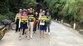Cao Bang: 2 Day - Cao Bang Loop Tour with Easy Rider