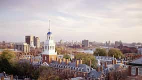 Von Boston aus: Kleingruppe Harvard, MIT, Quincy Market Day Tour