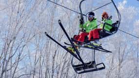 Nagano: 1-Day Ski Tour Package from Nagano Station