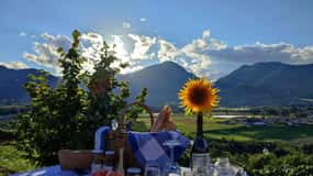 Trentino Agriconda: picnic al tramonto cesto Maserac