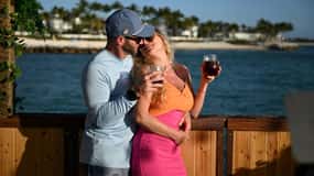 Key West: crucero al atardecer en un Tiki con bebidas refrescantes