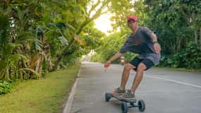 Siargao : Sunset 2 Hours Guided Electric Skate Experience