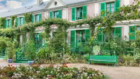 De la PARIS : Transfer dus-întors la GIVERNY