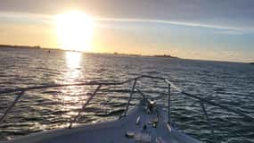 • Party Boat San Juan Sunset Cruise II | Drink & Snack •
