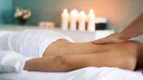 Lecce: massaggi olistici per il benessere femminile