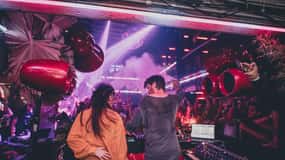 Medellin: Rooftop Clubs of Provenza-Poblado with VIP Extras