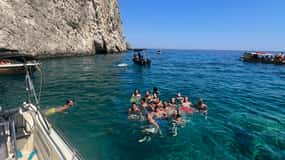 Laganas:Turtles, Marathonisi, Keri caves with speedboat