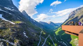Åndalsnes: Trollstigen Viewpoint Busstur med lokal guide