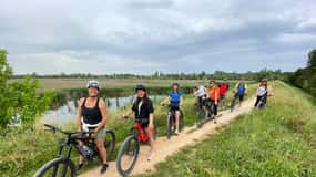 The City of Art "Pietrasanta"- Apuan Alps & sea: E-Bike Tour