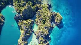 El Nido: Tour D with Cadlao Lagoon, Paradise Beach & More