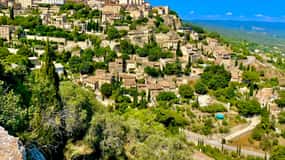 Luberon, Roussillon & Gordes Half-Day Tour from Avignon