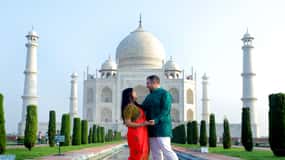 From Delhi: Private Taj Mahal, Agra Fort & Baby Taj Day Trip