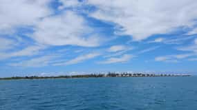 Noumea: Master Islet Roundtrip Ferry COMING ON CRUISE SHIP